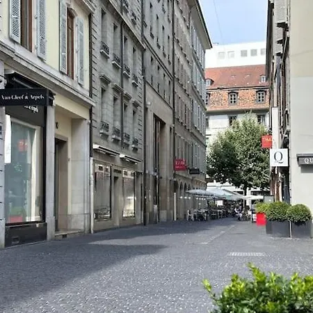 Hypercentre. Calme Propre Confortable. Au Coeur De Genève