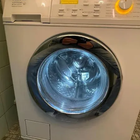 Hypercentre. Calme Propre Confortable. Au Coeur De Appartement *